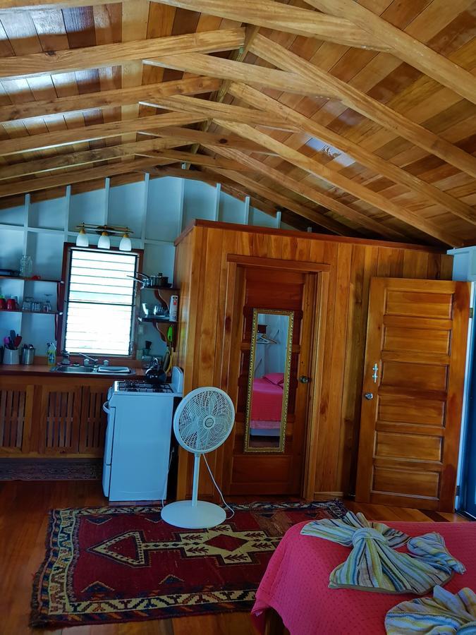 キー・カーカー Carolyn'S Houseヴィラ エクステリア 写真