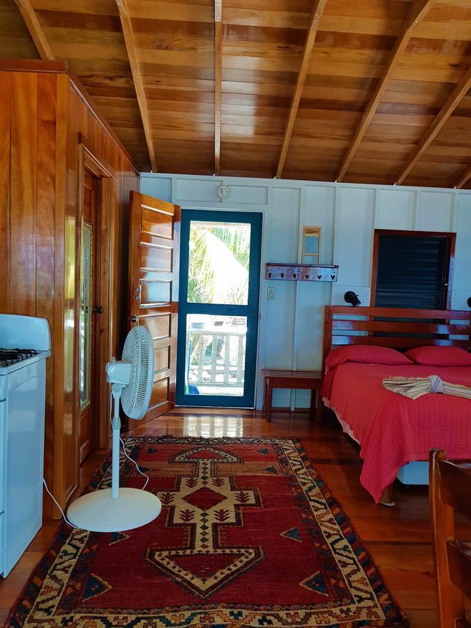キー・カーカー Carolyn'S Houseヴィラ エクステリア 写真